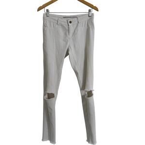 ZARA Trafulac White Lightweight Denim size 4 Distressed FAIR